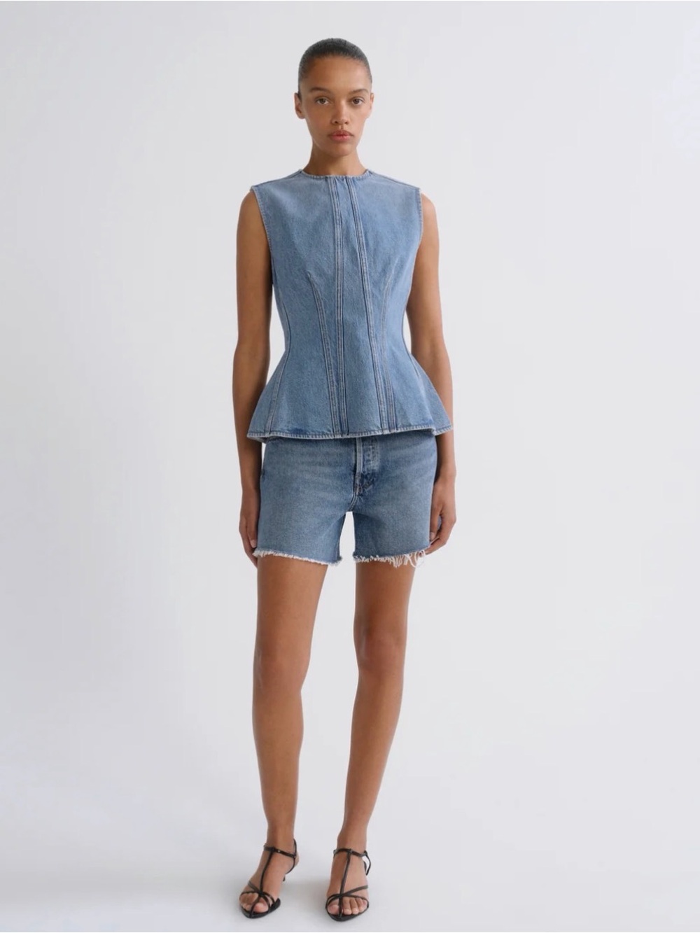 Agolde Parker Long Short in Skywave Denim Cutoffs Size 27